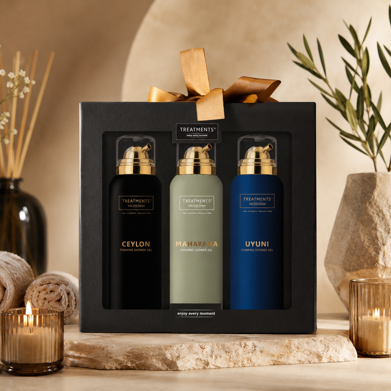 Treatments® - Giftbox Foaming Extravagance - The Classic Collection
