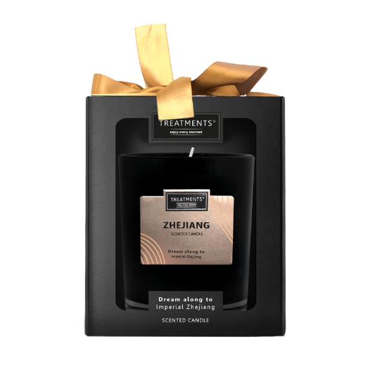 Treatments® - Giftbox Scented Candle - Zhejiang - 380 grams