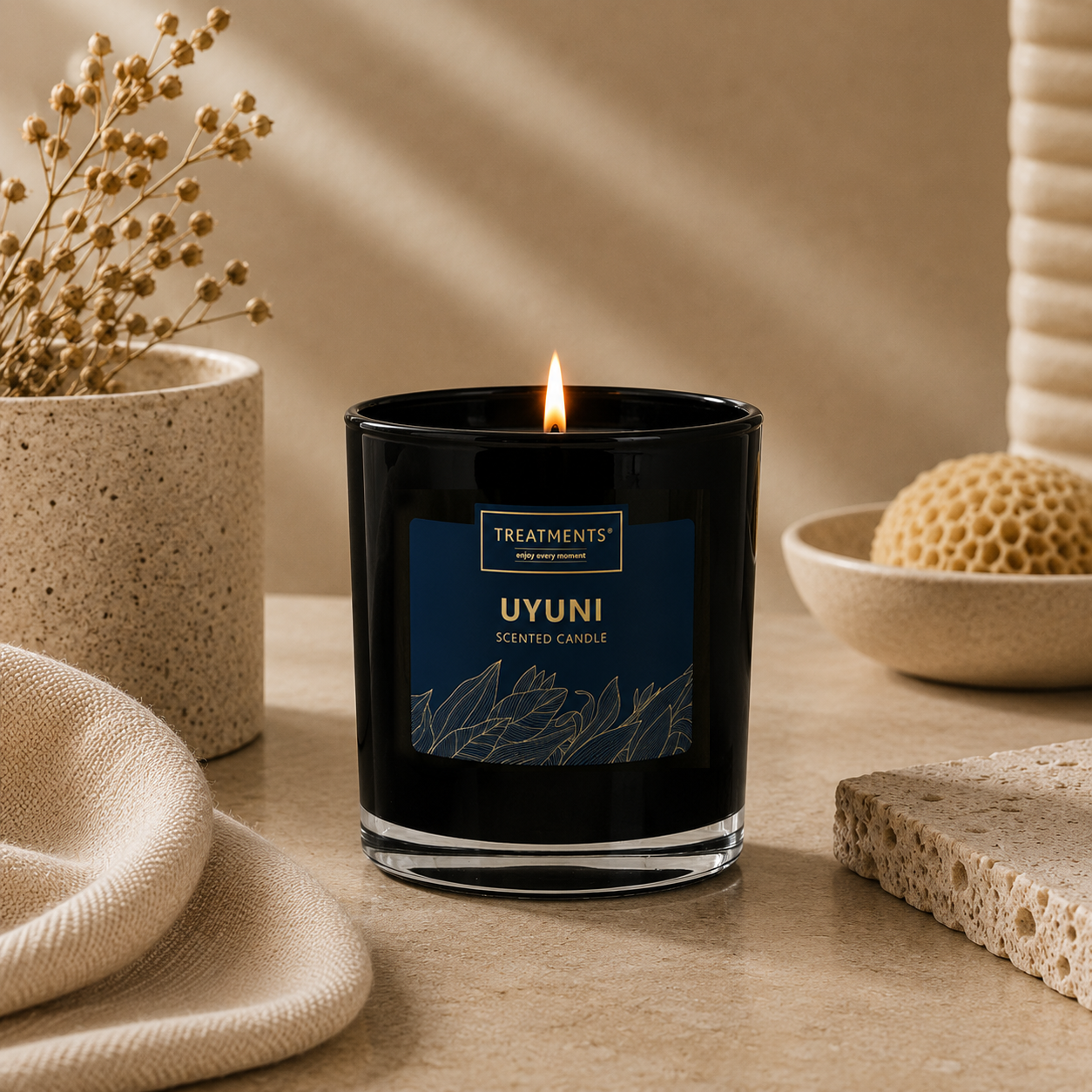 Treatments® - Giftbox Scented Candle - Uyuni - 380 gram