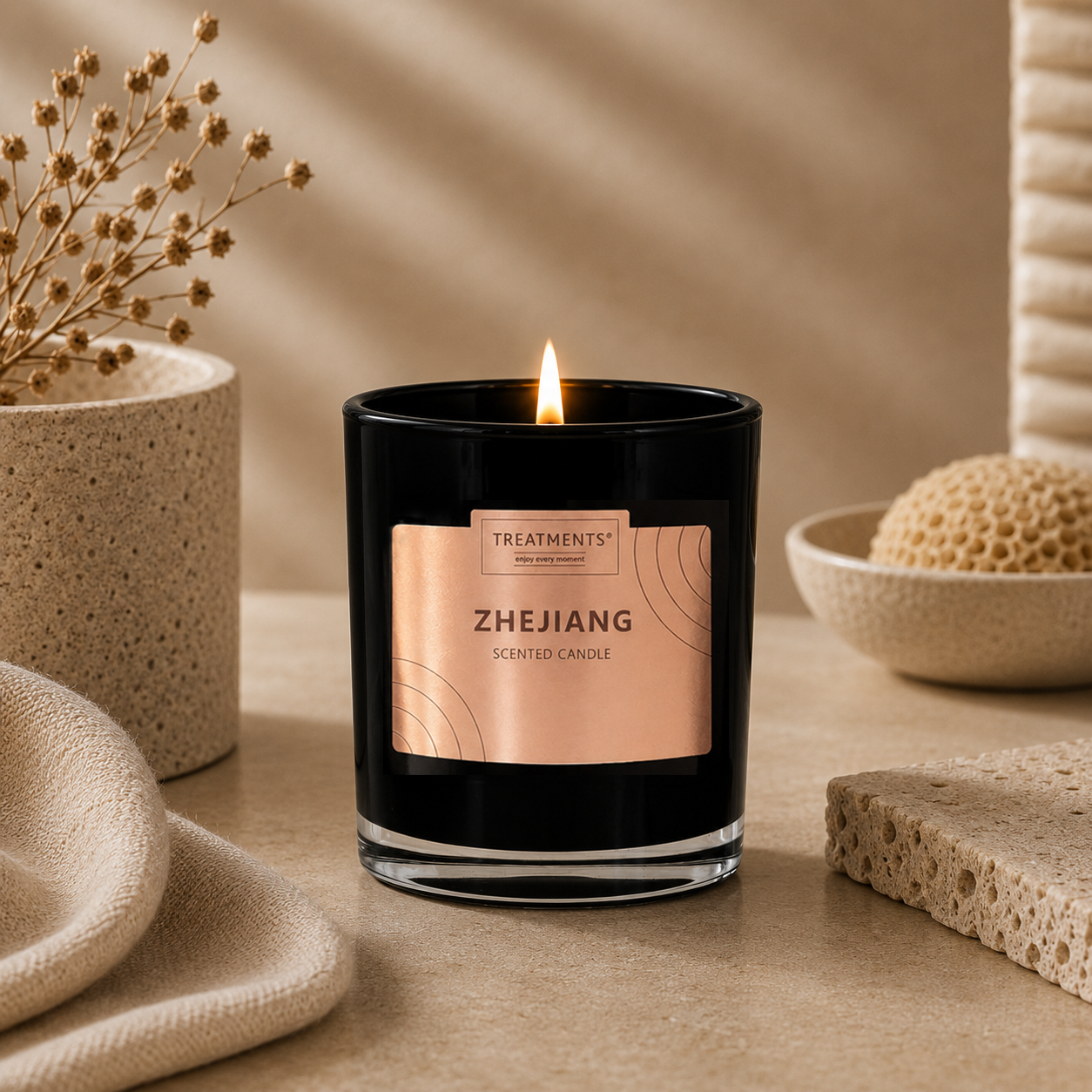 Treatments® - Giftbox Scented Candle - Zhejiang - 380 grams